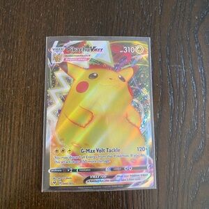 Pokemon Pikachu VMax